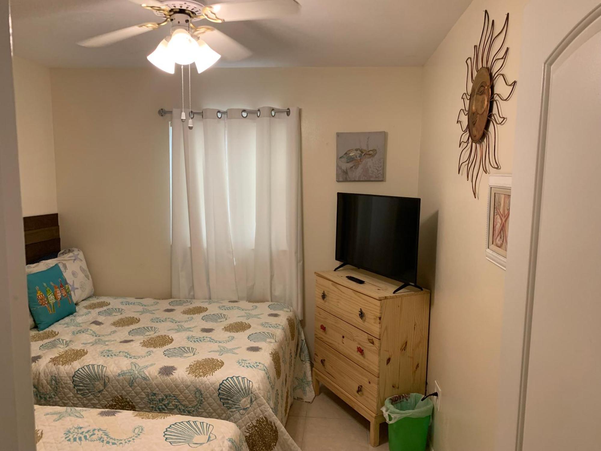 Michaels -Beachside Bungalows St. Pete Beach Exterior foto
